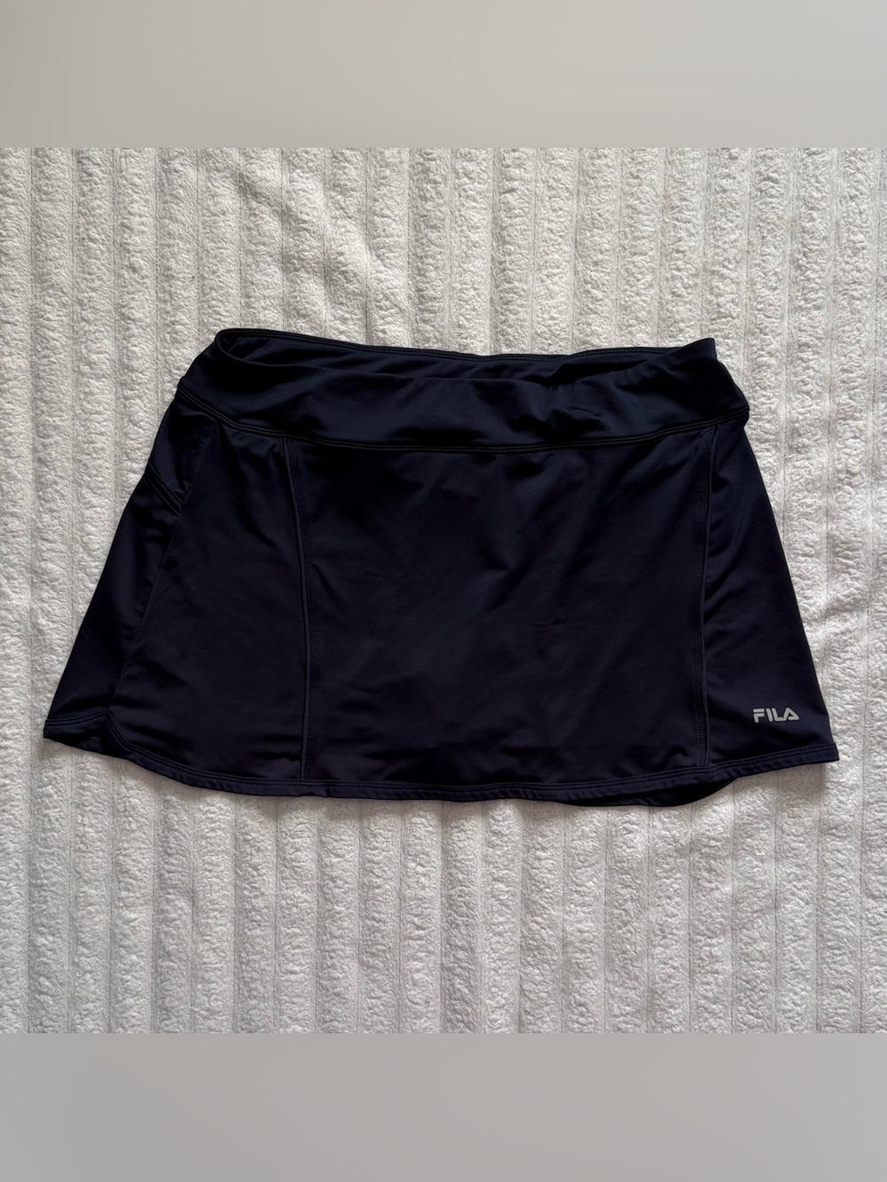 FILA Navy Tennis Skort Women's Sporty Skirt With Shorts Built In L
